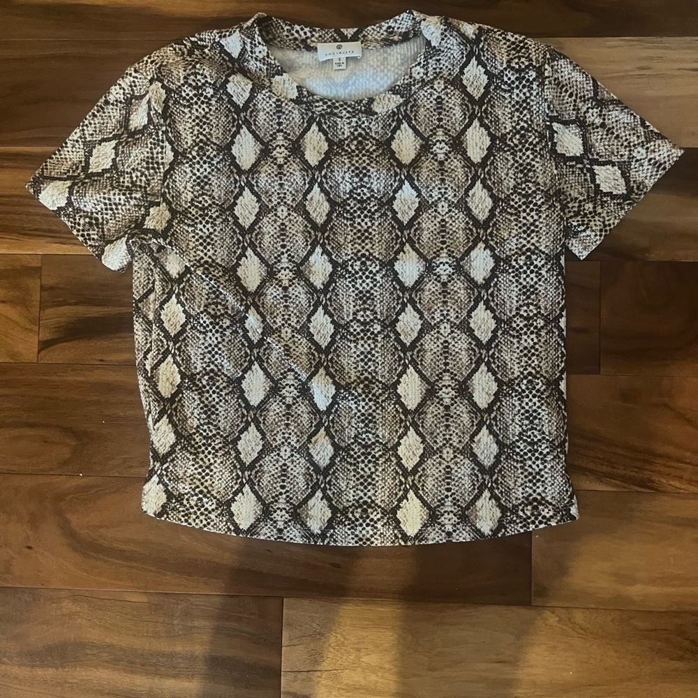 Snake skin short sleeve shirt